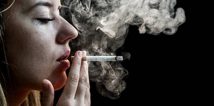 Соседи Жалуется Что Им Задувает Дым От Сигарет